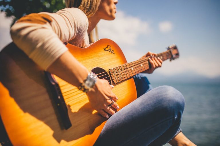 Read more about the article רעיונות לחריטה על גיטרה